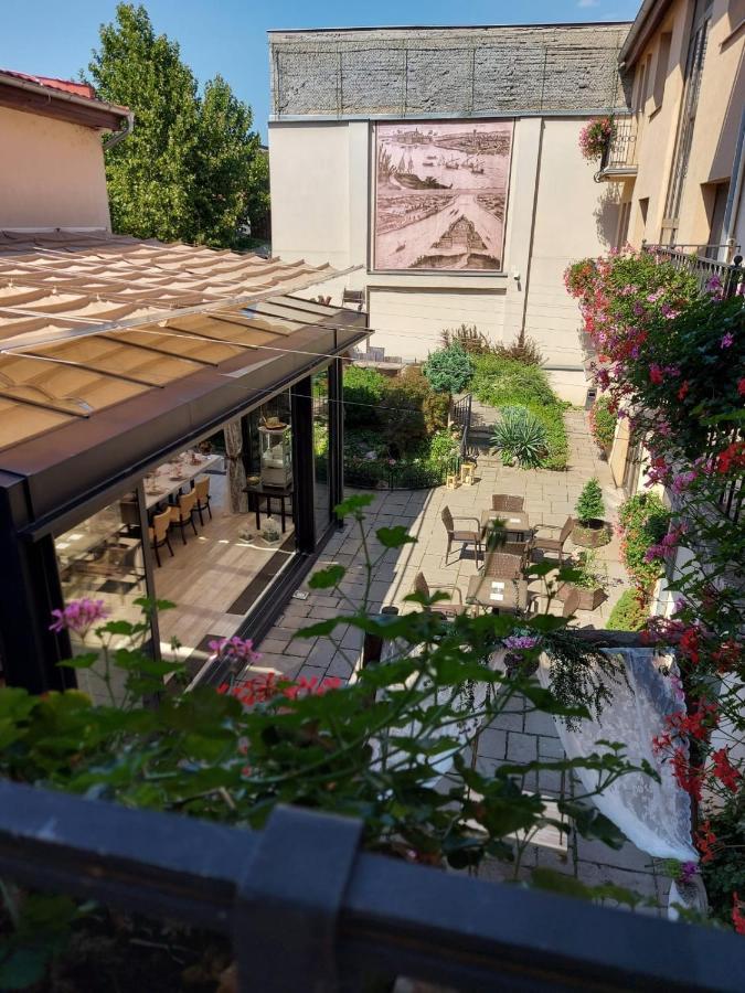 Hotel Litovel Komárno Exterior foto